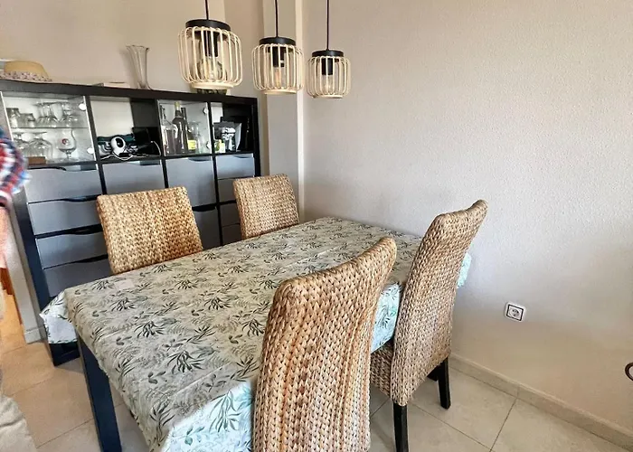 Apartamento Con Piscina