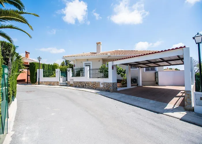 Casa Verde Guesthouse